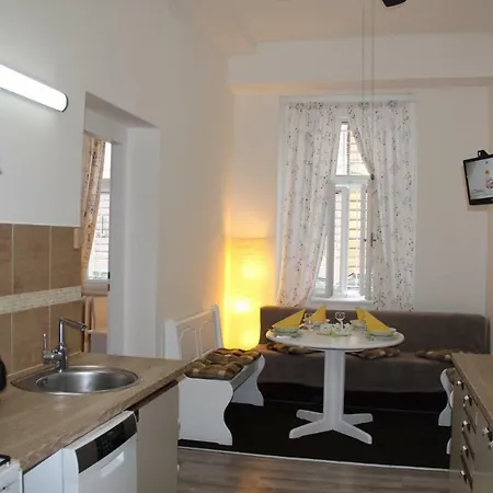 Apartment Vltava *